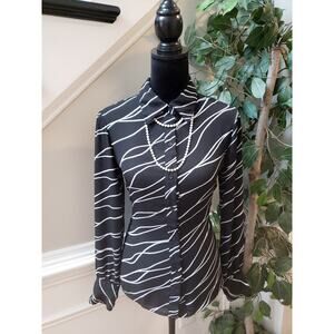 Bar III Botton Down Shirt Women's Size Small White Black Printed Long Sleeve